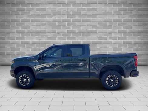 Used 2025 Chevrolet Silverado 1500 ZR2 AWD/4WD image 8
