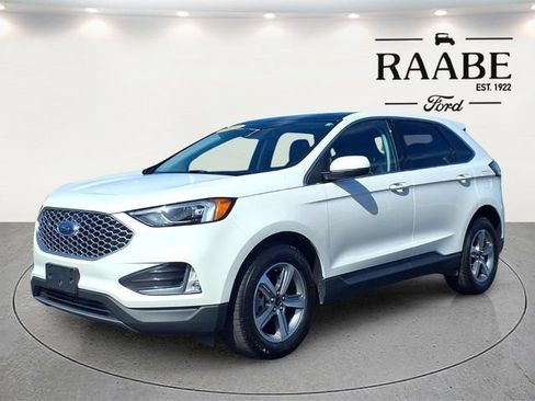 Used 2024 Ford Edge SEL w/ Convenience Package AWD/4WD image 3