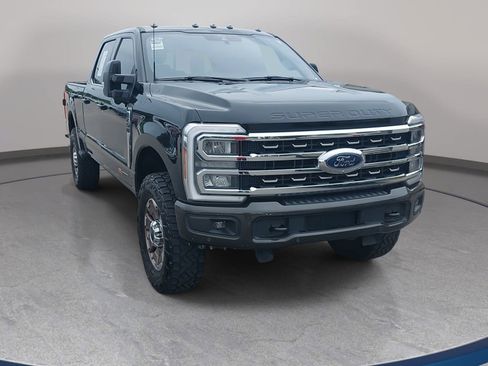 Used 2024 Ford F250 King Ranch AWD/4WD image 3