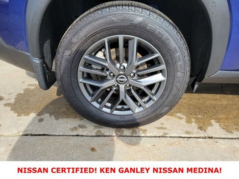 Certified 2023 Nissan Rogue S image 21