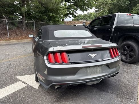 Used 2015 Ford Mustang Premium RWD image 11