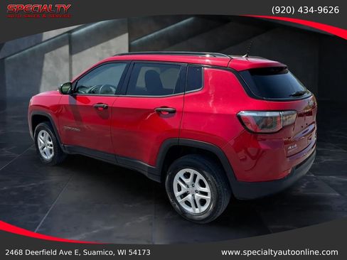 Used 2018 Jeep Compass Sport w/ Cold Weather Group AWD/4WD image 9