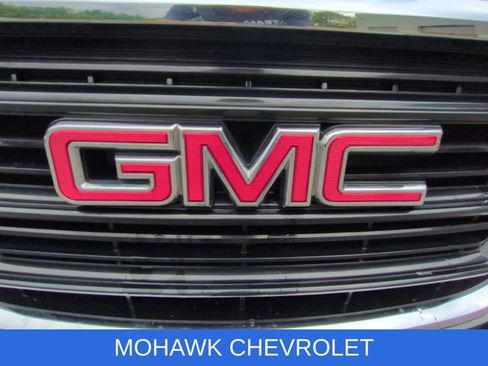 Used 2019 GMC Terrain SLE w/ Driver Convenience Package AWD/4WD image 31