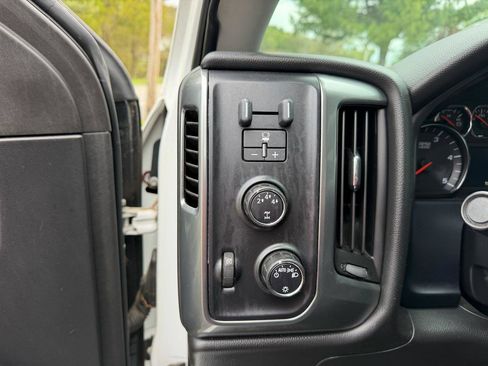 Used 2015 Chevrolet Silverado 2500 LT AWD/4WD image 20