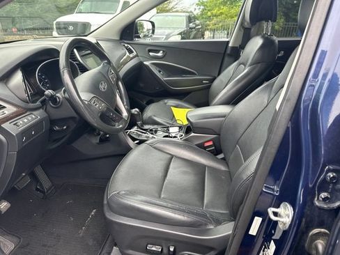 Used 2017 Hyundai Santa Fe Sport FWD image 12
