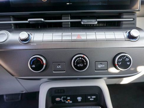 New 2026 Hyundai Kona SE FWD image 17