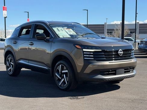 New 2026 Nissan Kicks SV image 9