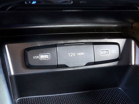 Certified 2024 Hyundai Tucson SE image 28