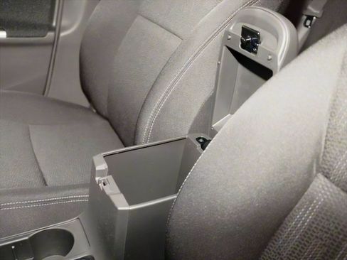 Used 2011 Toyota Corolla LE FWD image 11