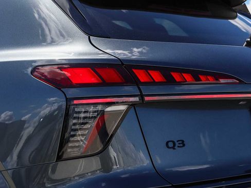 New 2026 Audi Q3 quattro 2.0T image 12