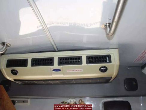 Used 2006 Ford E-450 and Econoline 450 image 13