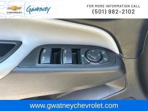 Used 2024 Chevrolet Equinox LS w/ LS Convenience Package FWD image 19