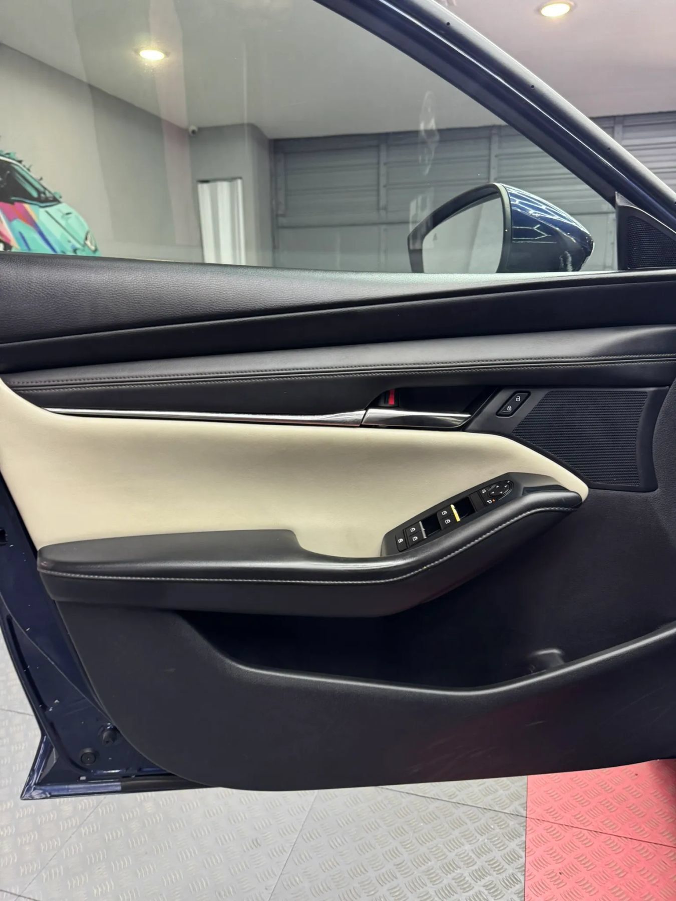 Used 2019 MAZDA MAZDA3 Sedan w/ Select Package FWD image 12