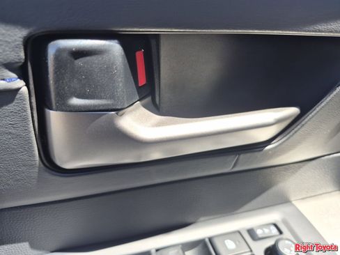 New 2026 Toyota Tundra Platinum AWD/4WD image 15