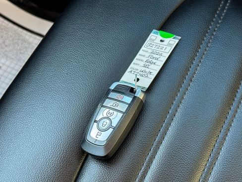 Certified 2022 Ford Edge SEL w/ Convenience Package AWD/4WD image 39