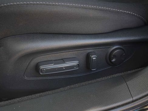Used 2023 Honda Accord EX image 12