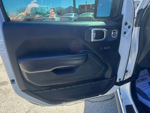 Used 2020 Jeep Wrangler Unlimited Sport AWD/4WD image 10
