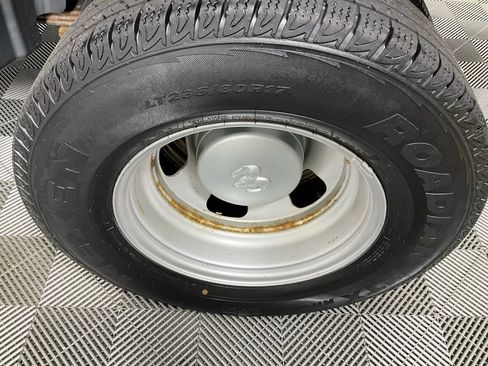 Used 2017 RAM 3500 Tradesman w/ Power Accessory Group image 9