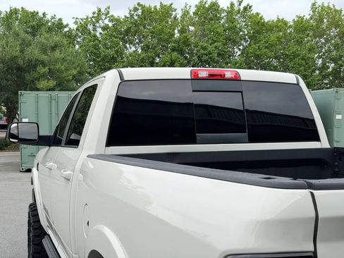 Used 2022 RAM 2500 Laramie AWD/4WD image 16