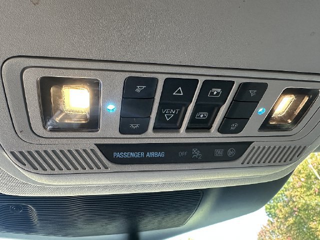 Used 2022 Ford Explorer XLT w/ Equipment Group 202A RWD image 35