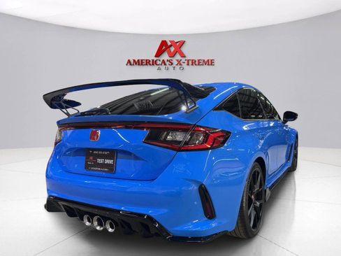 Used 2023 Honda Civic Type R image 7