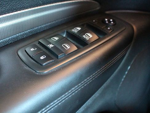 Used 2019 Dodge Durango GT image 9