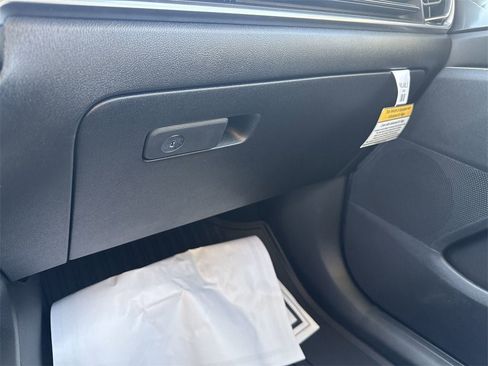 New 2026 Kia Sorento S image 45