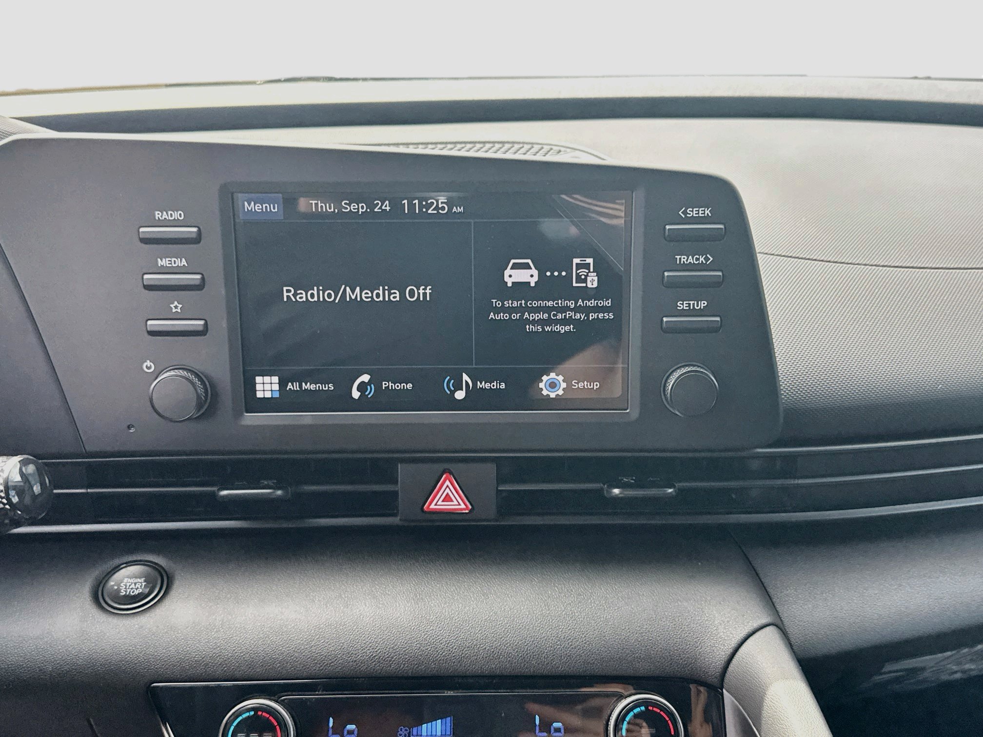 New 2026 Hyundai Elantra SEL Sport FWD image 10