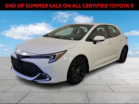 Certified 2025 Toyota Corolla XSE FWD image 4