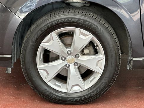 Used 2016 Subaru Forester 2.5i Premium AWD/4WD image 34