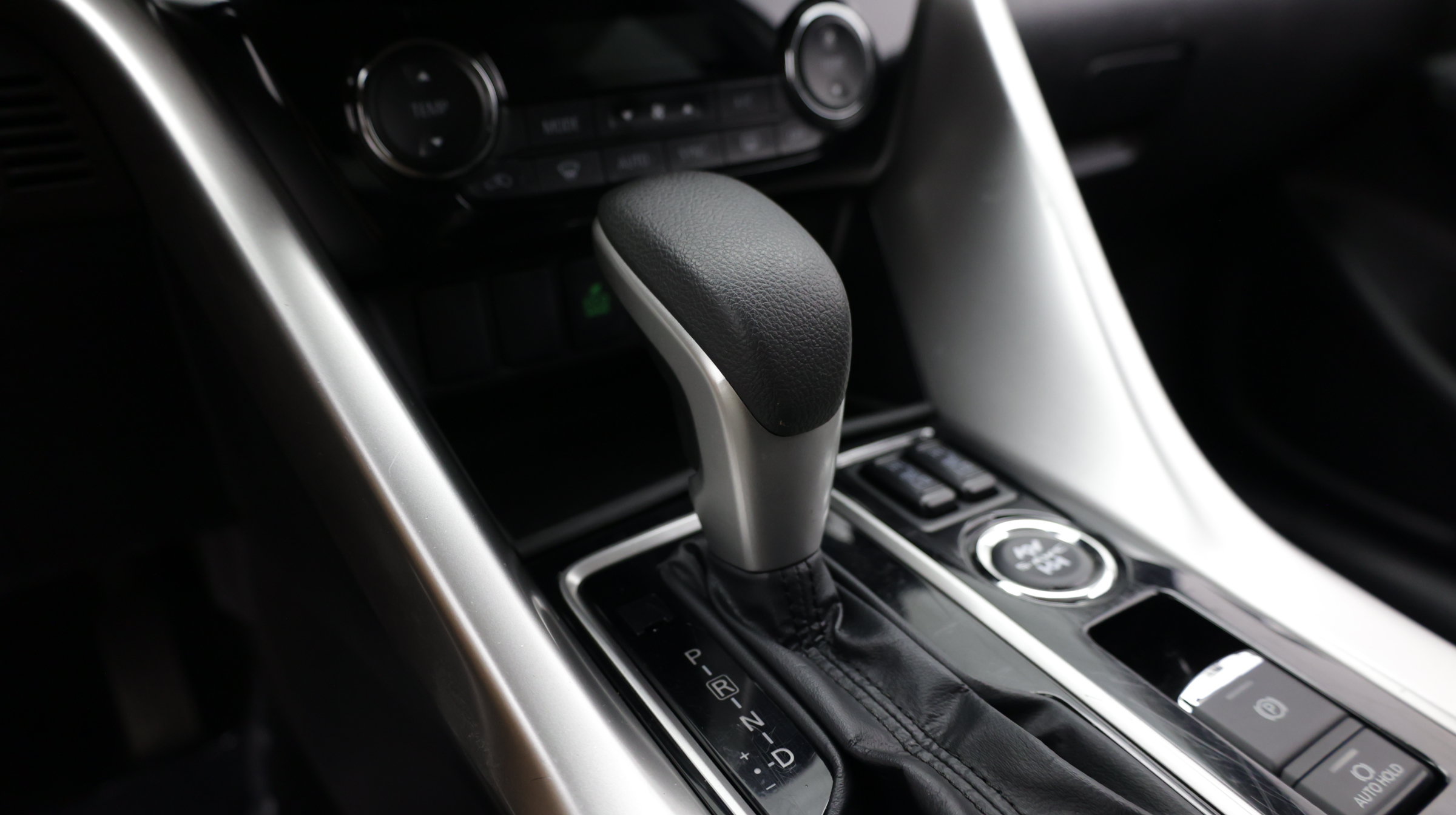Used 2024 Mitsubishi Eclipse Cross SE AWD/4WD image 19