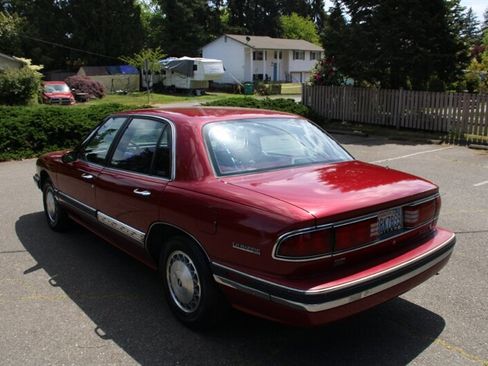 Used 1995 Buick Le Sabre Limited FWD image 4