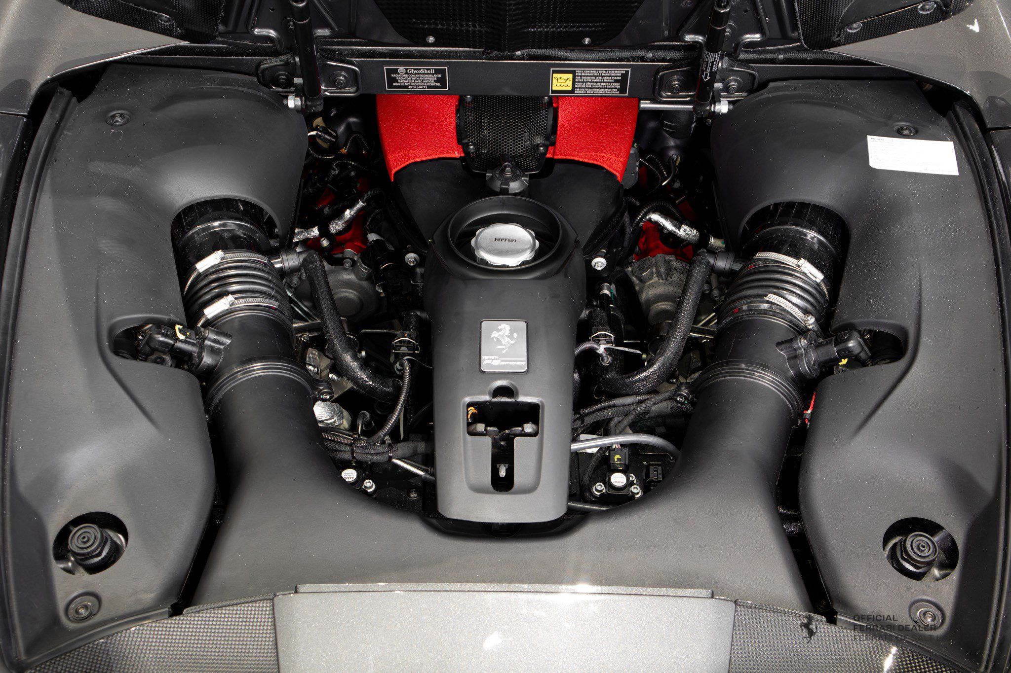 Used 2022 Ferrari F8 Tributo RWD image 7
