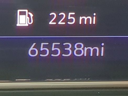 Used 2022 GMC Sierra 1500 Denali w/ Denali Reserve Package image 35