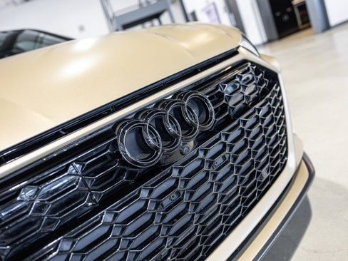Used 2025 Audi RS 6 performance AWD/4WD image 11