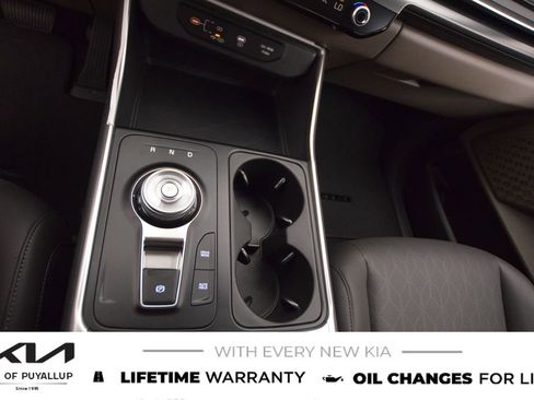 New 2026 Kia Carnival LXS image 24