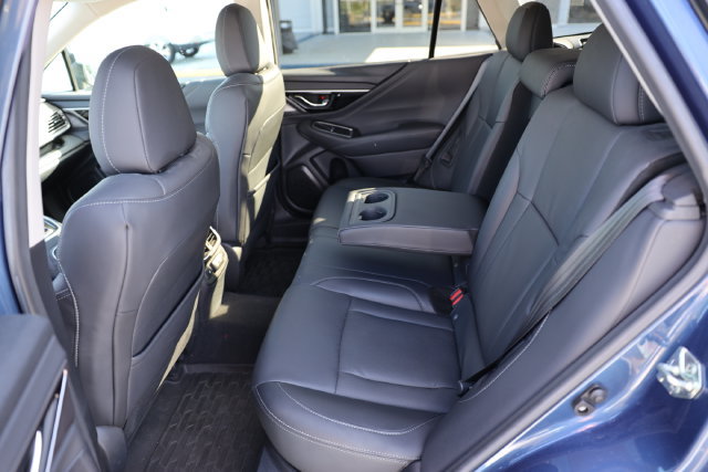 Used 2020 Subaru Outback Limited w/ Popular Package #2 AWD/4WD image 47