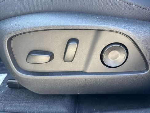 New 2026 GMC Terrain Elevation w/ Elevation Premium Package FWD image 12