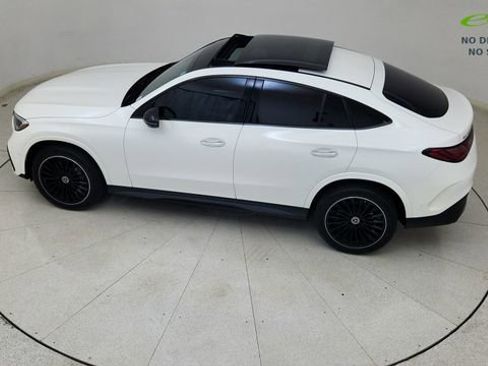 Used 2025 Mercedes-Benz GLC 300 4MATIC image 82