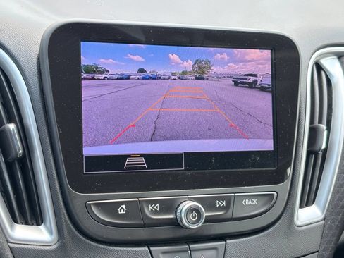 Used 2024 Chevrolet Malibu LS w/ Driver Confidence Package FWD image 7