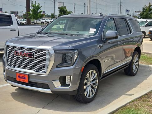 Used 2022 GMC Yukon Denali w/ Max Trailering Package AWD/4WD image 4
