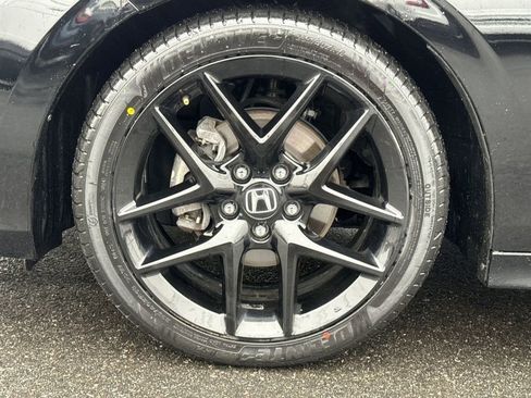 Used 2023 Honda Civic Sport image 8