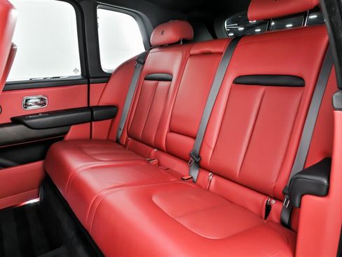 Used 2023 Rolls-Royce Cullinan w/ Leather Finishing Pack AWD/4WD image 23