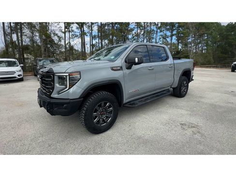 Certified 2024 GMC Sierra 1500 AT4X image 4