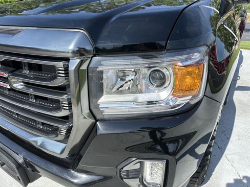 Used 2022 GMC Canyon AT4 w/ Driver Alert Package image 6