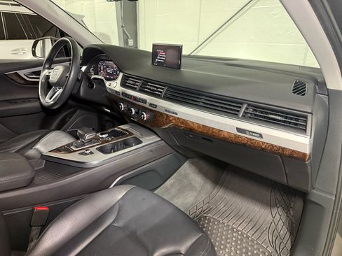 Used 2018 Audi Q7 2.0T Premium Plus w/ Premium Plus Package image 21