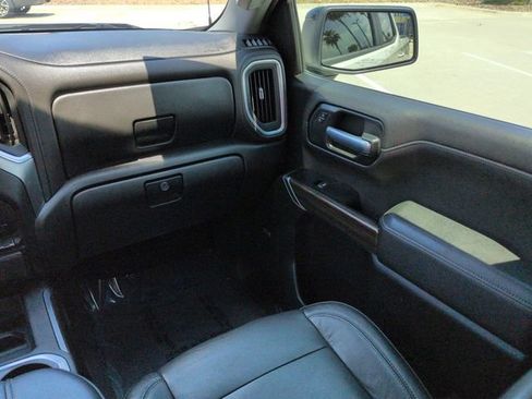 Used 2020 Chevrolet Silverado 1500 RST AWD/4WD image 17