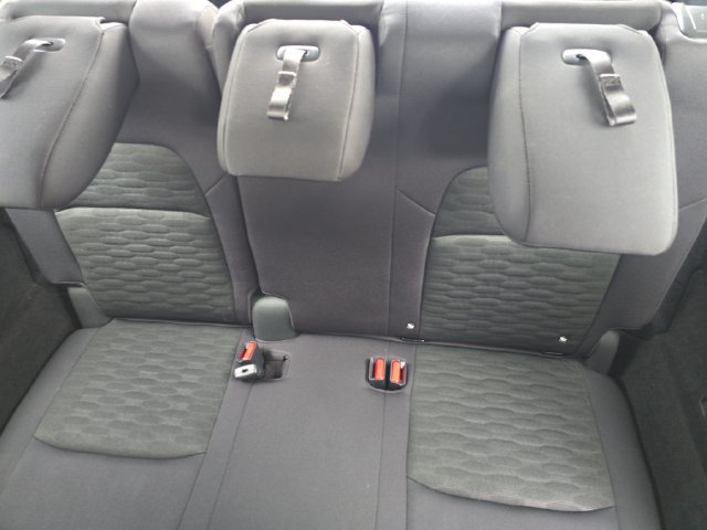 Certified 2025 Nissan Pathfinder SV FWD image 18