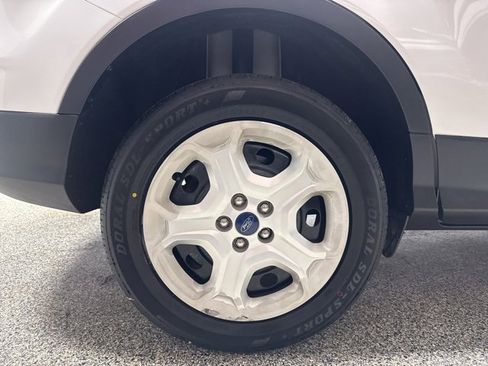 Used 2017 Ford Escape S image 21