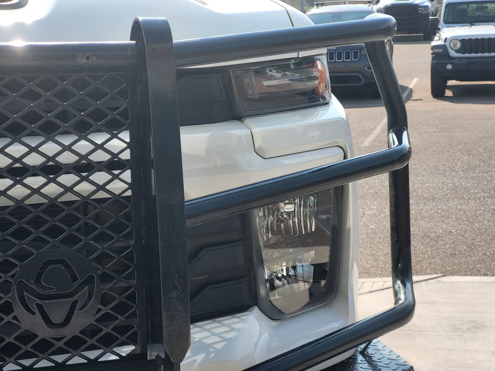 Used 2024 Chevrolet Silverado 2500 Custom w/ Custom Value Package AWD/4WD image 7
